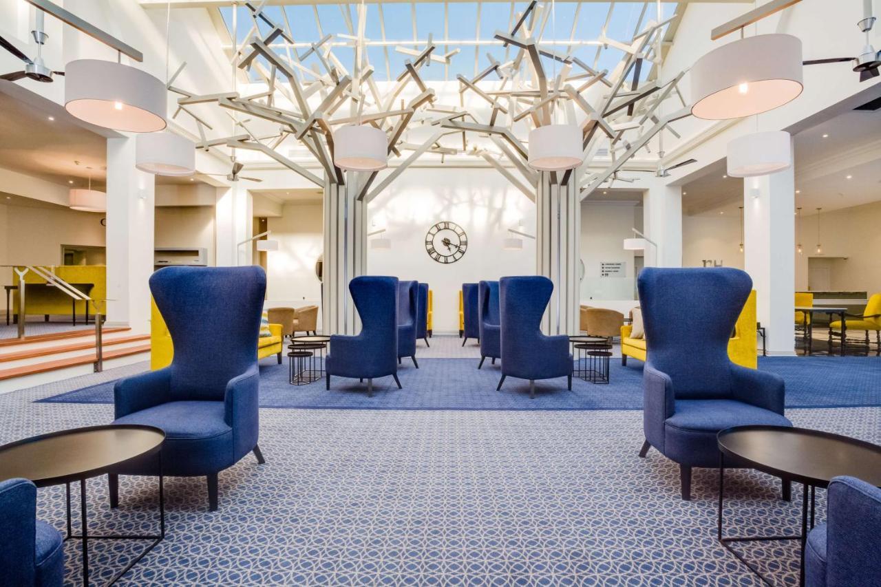 Hotel Nh Cape Town The Lord Charles Exterior foto