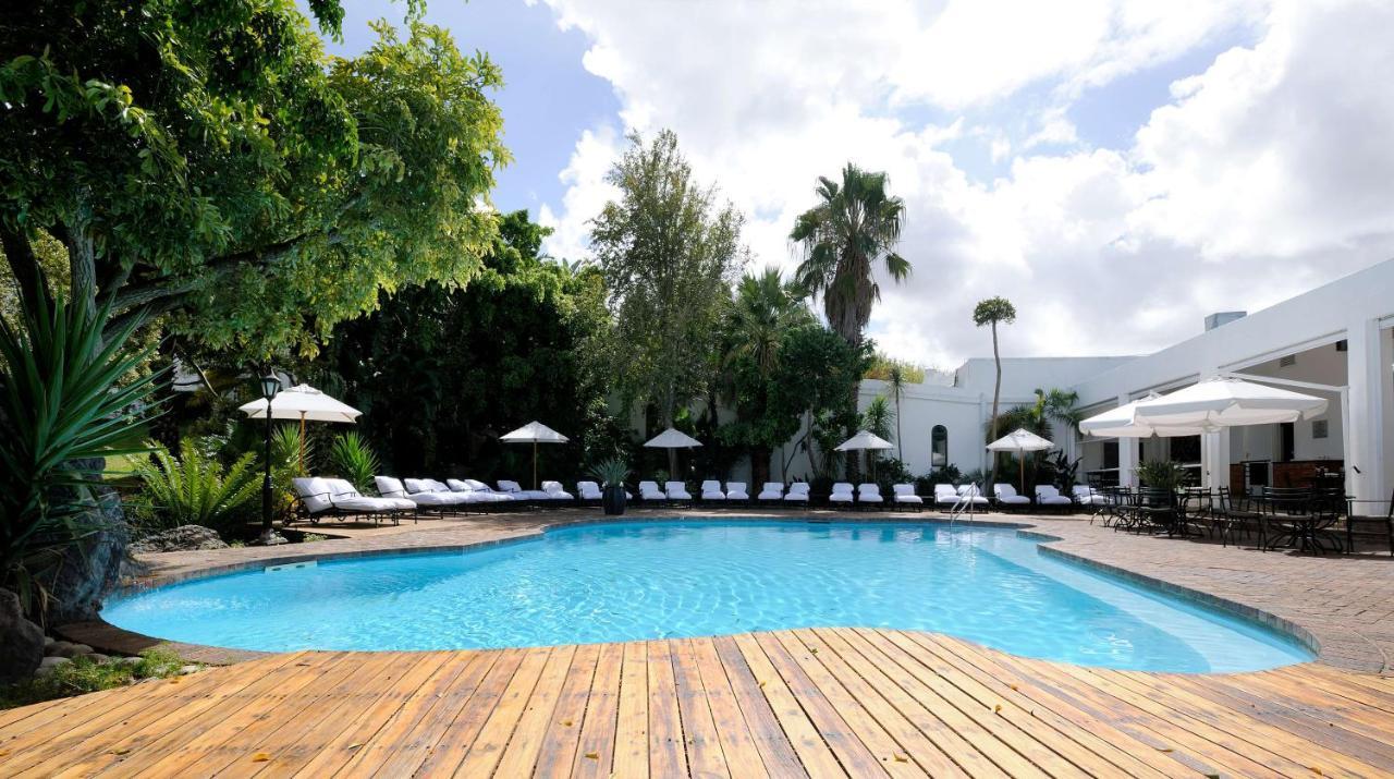 Hotel Nh Cape Town The Lord Charles Exterior foto